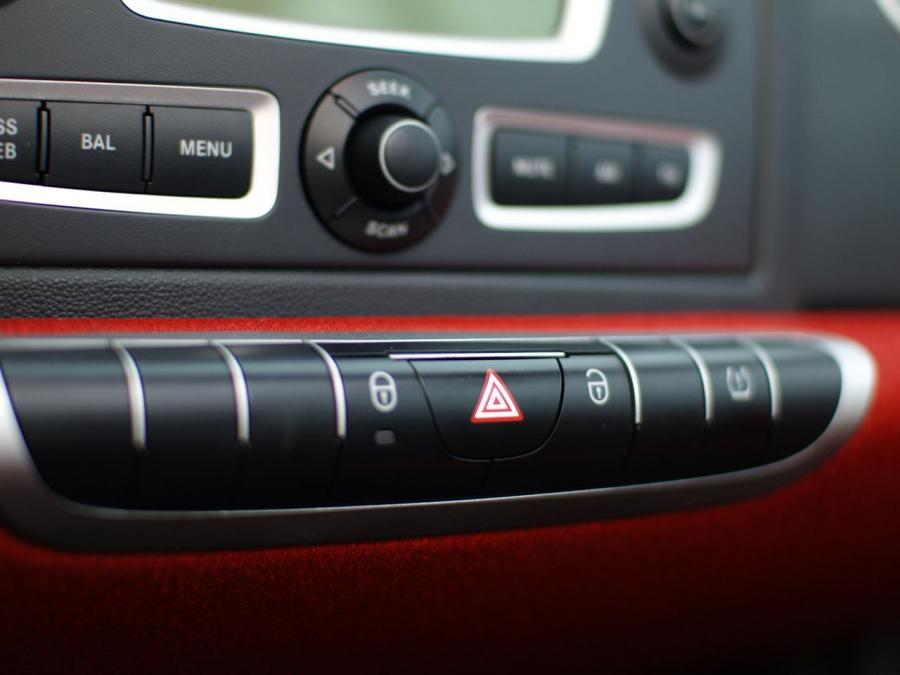 Детали интерьера Smart ForTwo 2009 года  (фото 12 из 39)